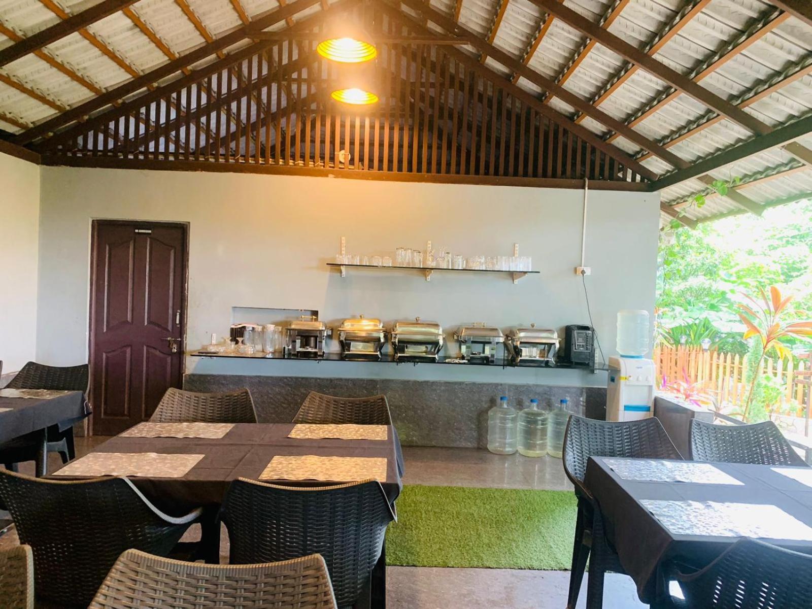 The Mountain Shades Resort Madikeri Luaran gambar