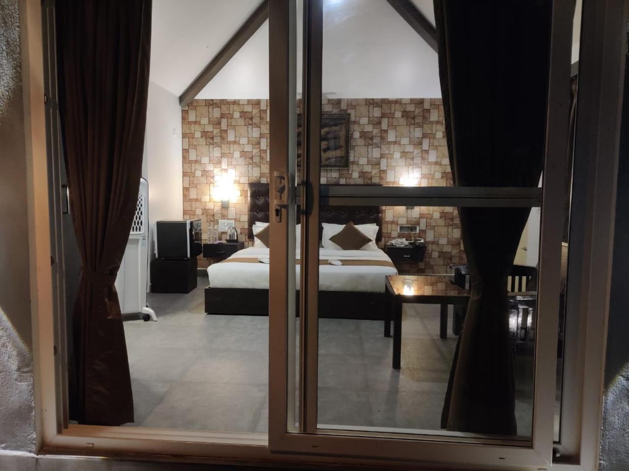 The Mountain Shades Resort Madikeri Luaran gambar