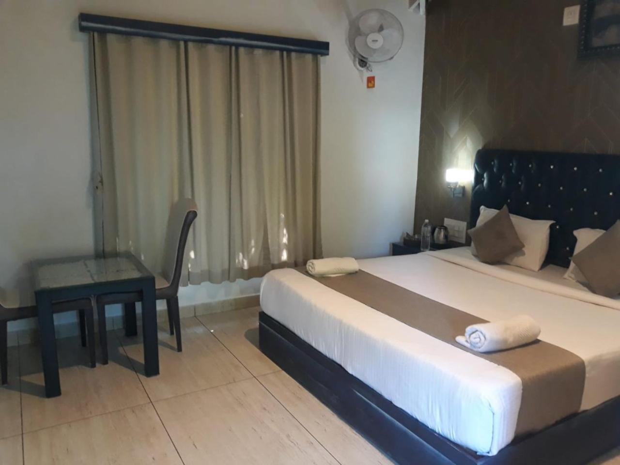 The Mountain Shades Resort Madikeri Luaran gambar
