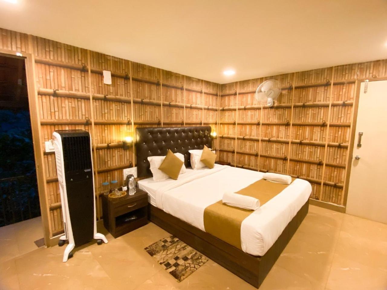 The Mountain Shades Resort Madikeri Luaran gambar