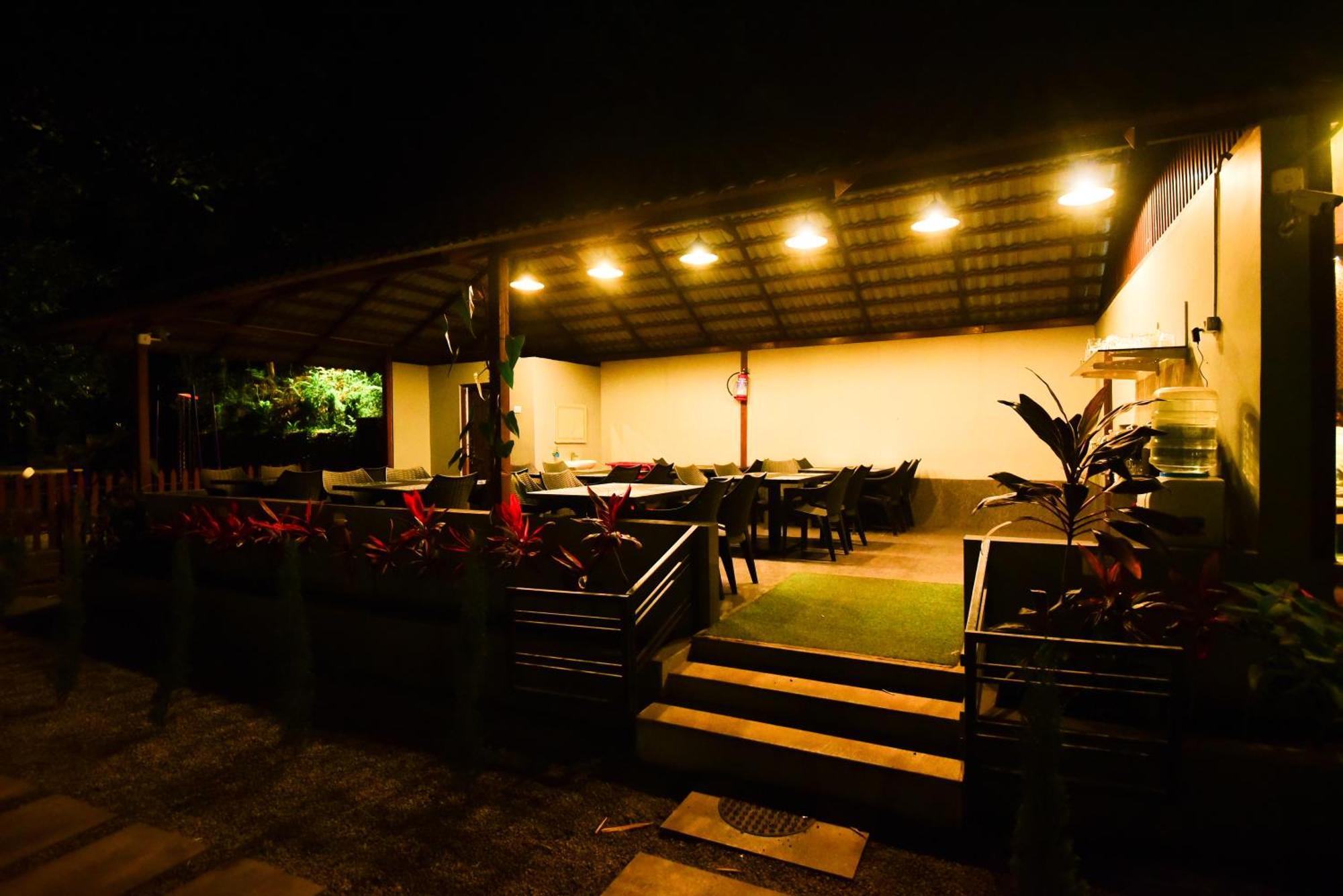 The Mountain Shades Resort Madikeri Luaran gambar