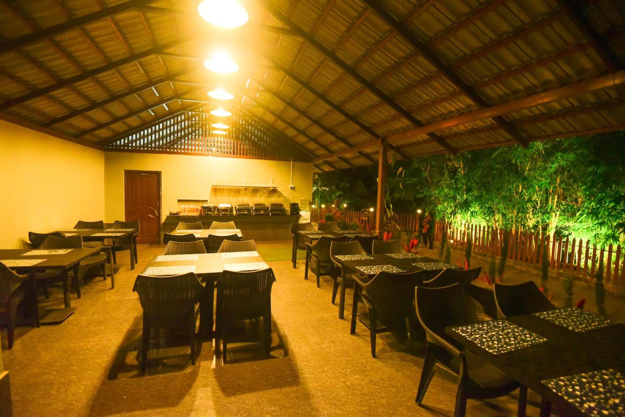 The Mountain Shades Resort Madikeri Luaran gambar