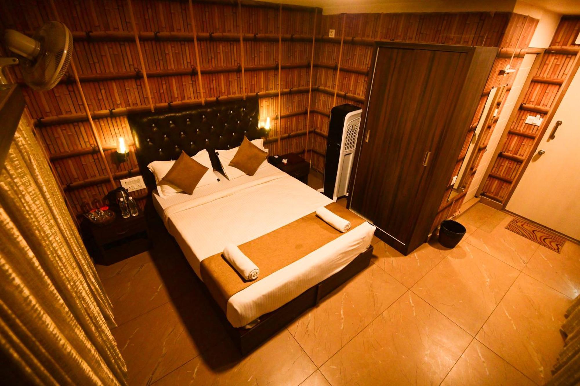 The Mountain Shades Resort Madikeri Luaran gambar
