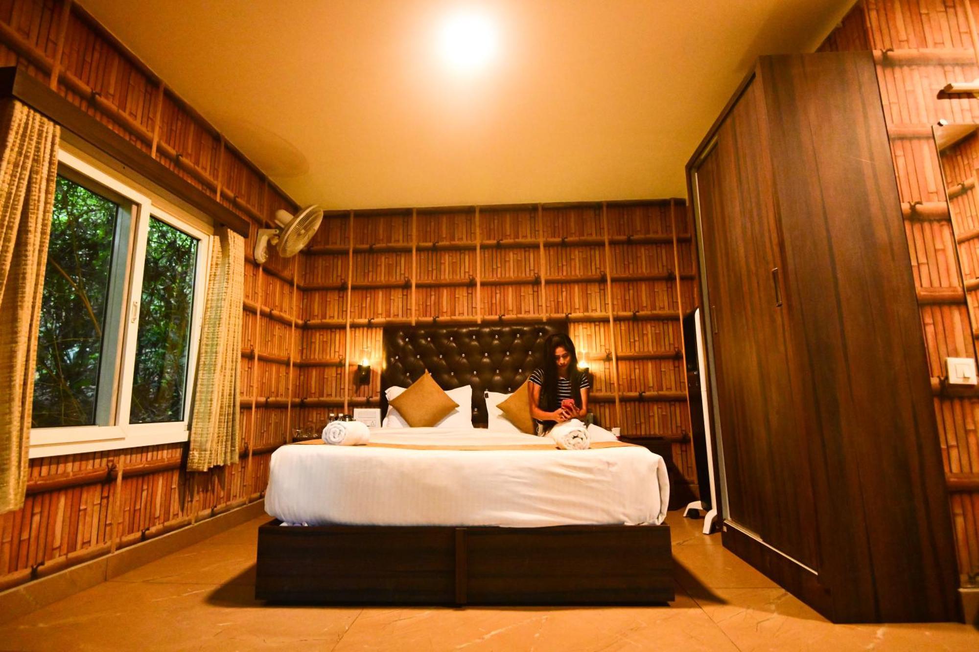 The Mountain Shades Resort Madikeri Luaran gambar